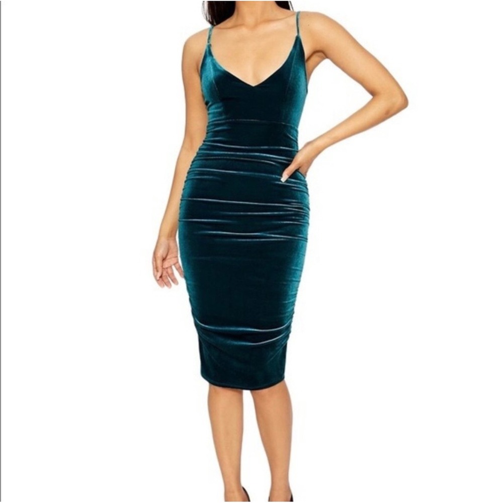 Naked Wardrobe Emerald Green Velvet Ruched Bodycon Midi Dress Medium